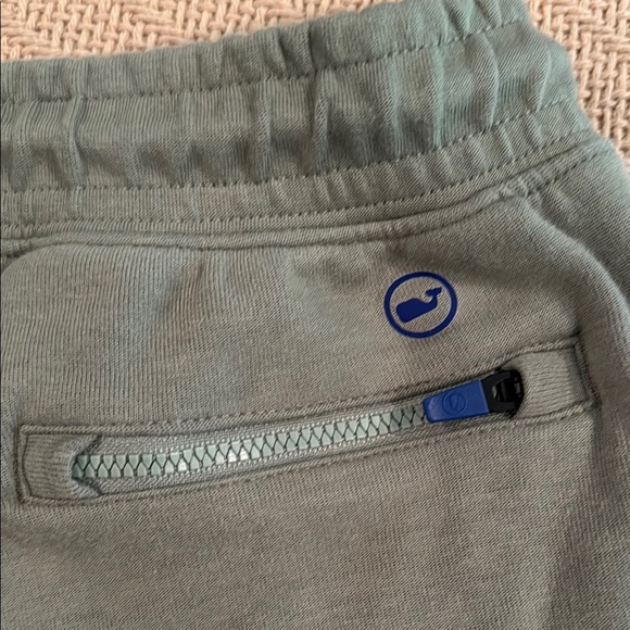 Vineyard Vines Green Performance Jogger Pants, size Large (16) - Picture 3 of 5